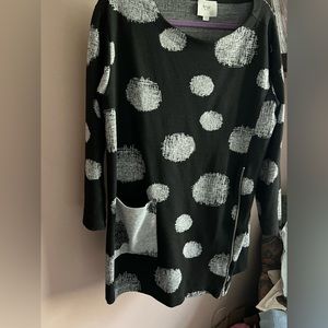 Chalet et Cici Tunic Dress with Pocket & side/slit zipper